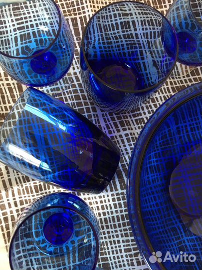 Посуда синее стекло