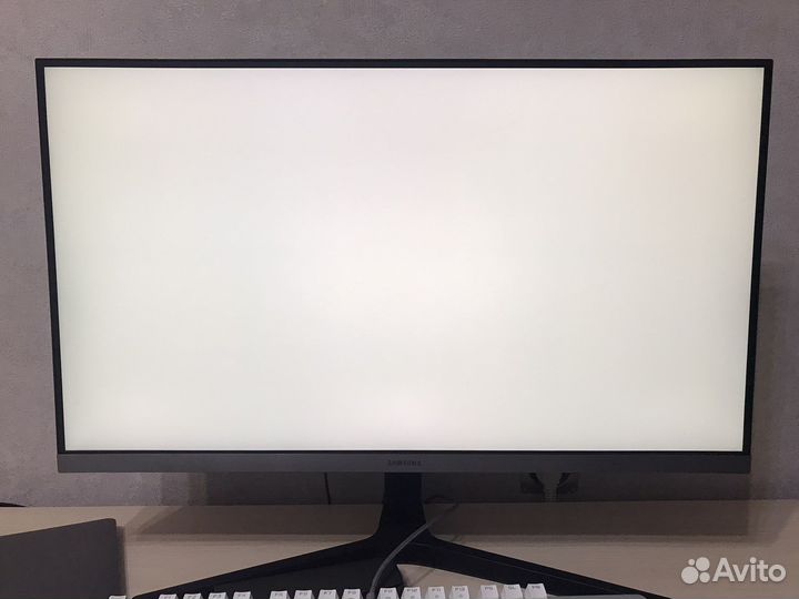 Монитор Samsung 4К