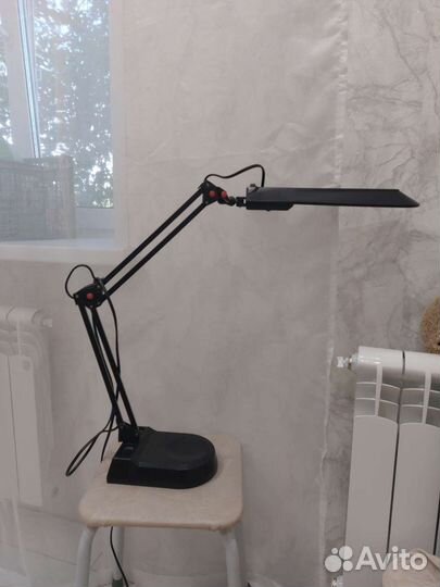 Лампа настольная