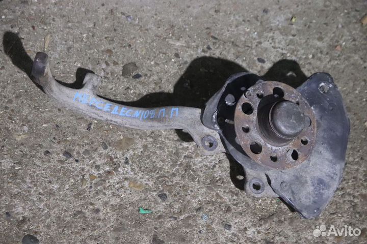 Кулак поворотный ступица Мерседес W221