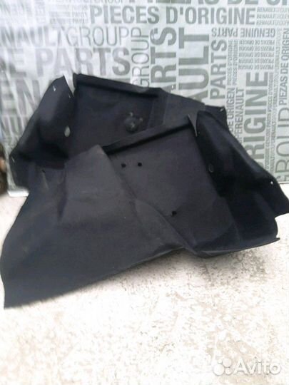 Обшивка багажника Renault Logan 05-14г