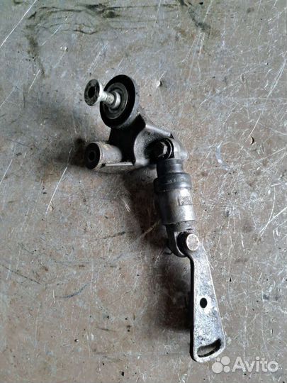 Натяжитель ремня Range Rover Vogue