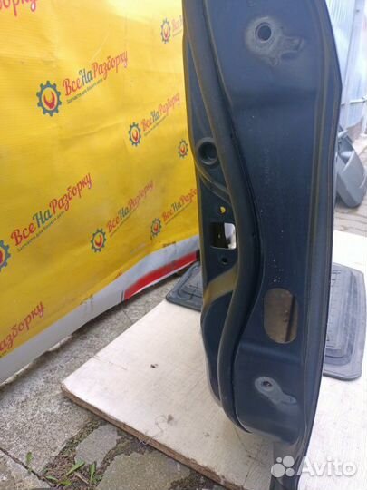 Дверь боковая передняя левая Ford Focus 1.6 shda