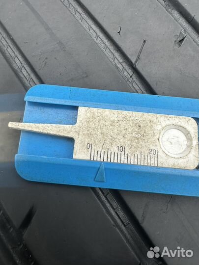 Goodyear EfficientGrip Performance SUV 225/55 R19 99V