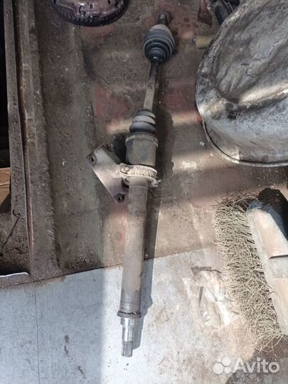 Правый привод АКПП Ford Fiesta