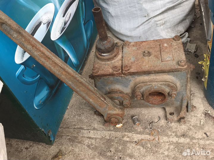 Насос ручной для перекачки топлива