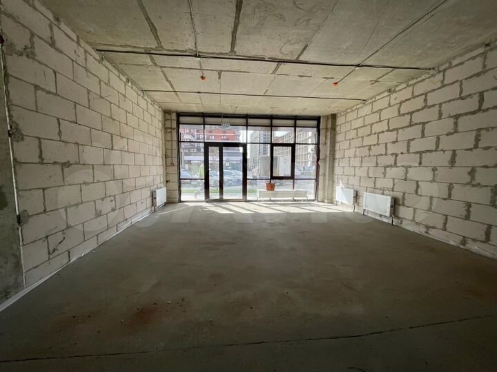 Фасадное помещение в Самолетах, 86 м²