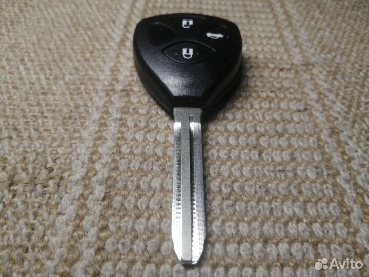 Toyota DA101418 denso 12BBY чип ключ 3 кнопки