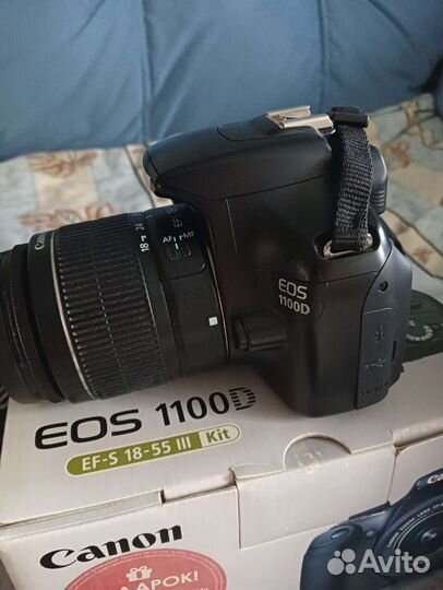 Зеркальный фотоаппарат