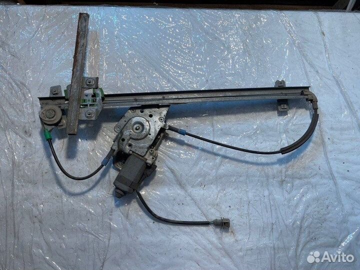 Стеклоподъемный механизм правый Mercedes-Benz