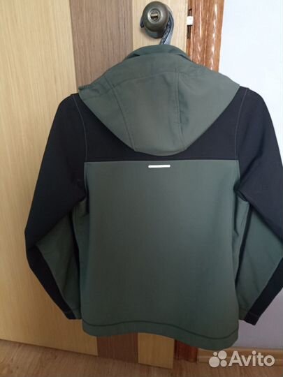 Куртка на камчатское лето подростка