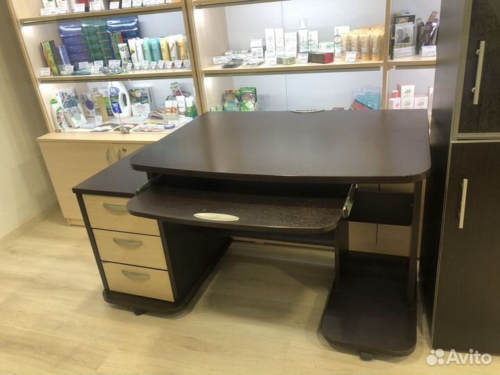 Компьютерный стол со шкафом бу