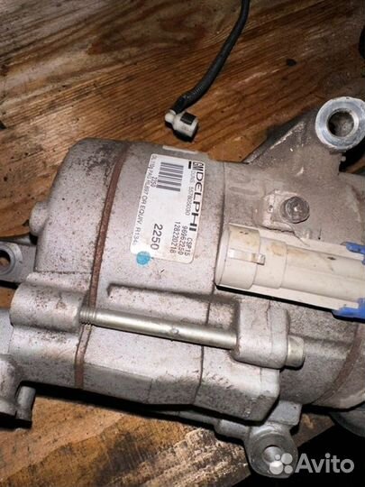 Компрессор кондиционера Chevrolet Aveo T300 2012