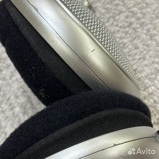 Проводные наушники sony