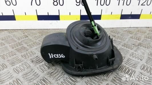 Лючок бака volvo V60 1 (95D11IC01)