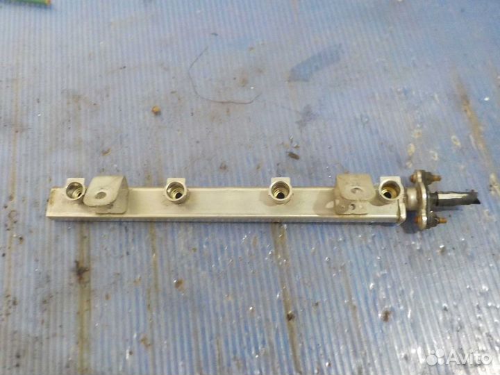 Топливная рампа рейка Hyundai Solaris