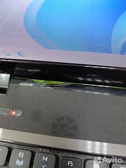 Ноутбук Acer NEW70