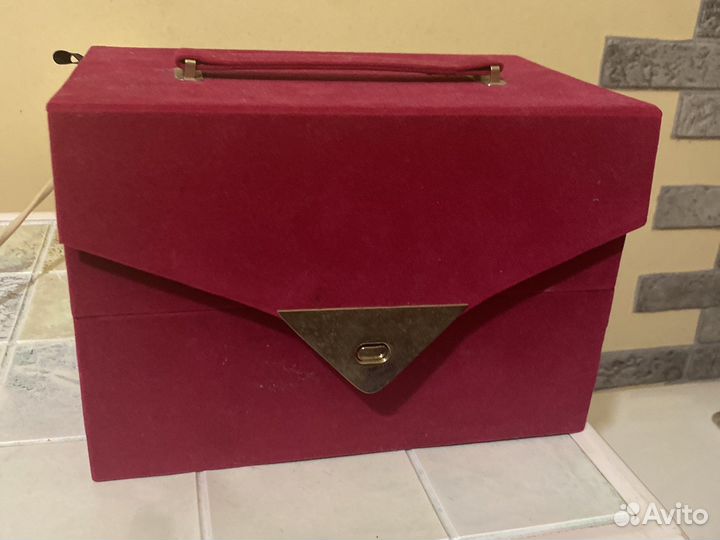 Бокс, кейс под косметику