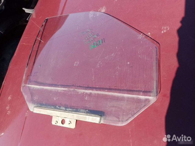 Стекло переднее правое Ваз 2112 хетчбек 1.5 2001