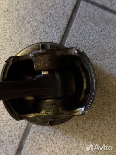 Поршни на м52