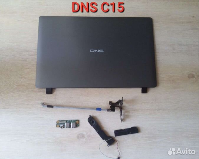 11 ноутбуков в разборе (+петли+шлейфы)