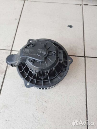 Моторчик печки Лада Калина 2
