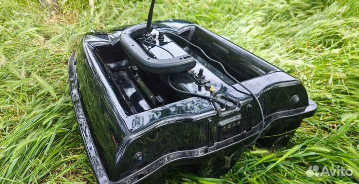 Б/У прикормочный кораблик с gps по trade-in