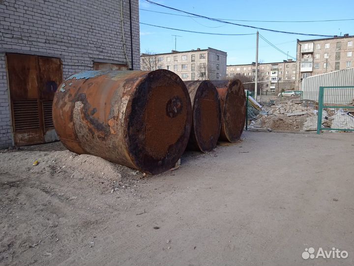 Емкость из пищевой нержавейки
