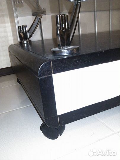 Журнальный стол