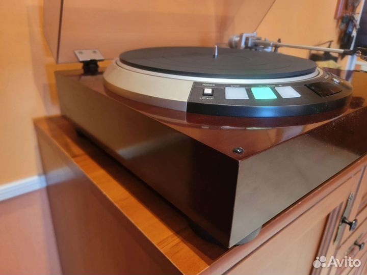 Проигрыватель винила Denon dp-60l