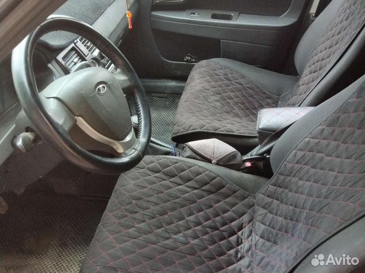 Капот приора