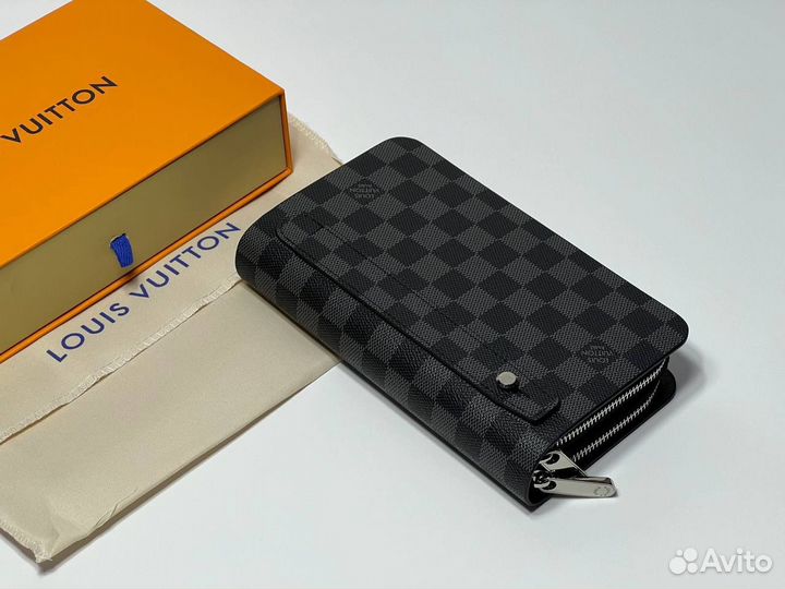 Мужской клатч Louis Vuitton