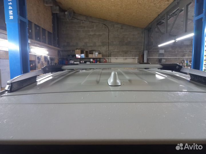 Багажник на рейлинги LUX хантер L54-R