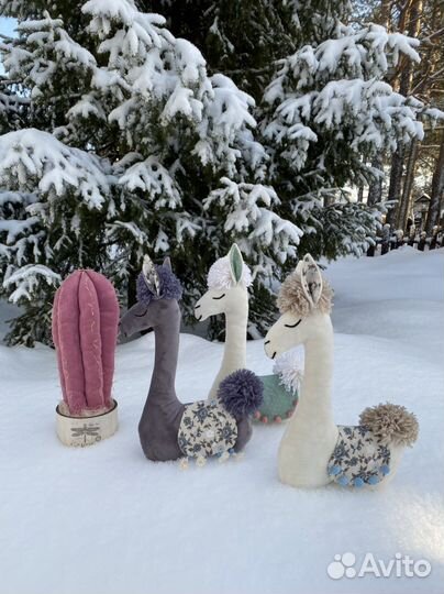 Игрушка- декор альпака