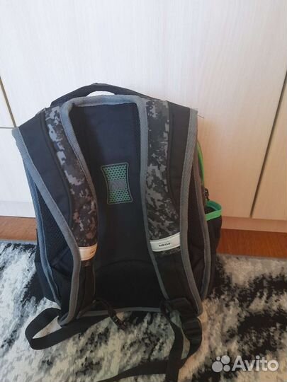Школьный рюкзак