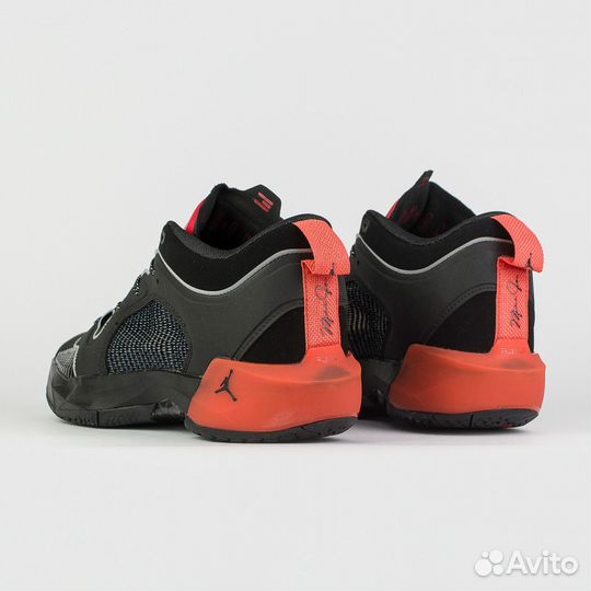 Кроссовки Nike Air Jordan 37 Low Bred