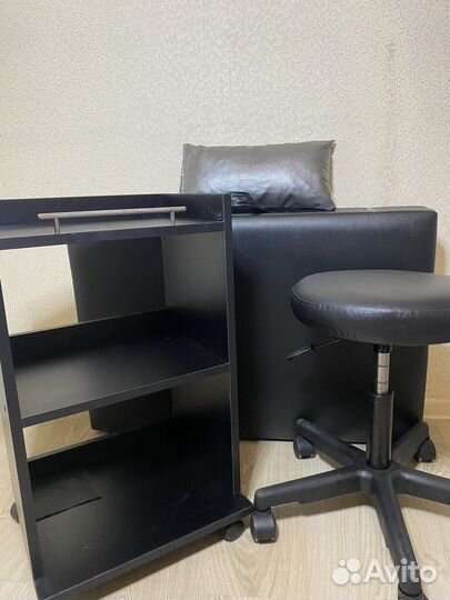 Набор: кушетка,стол,стул