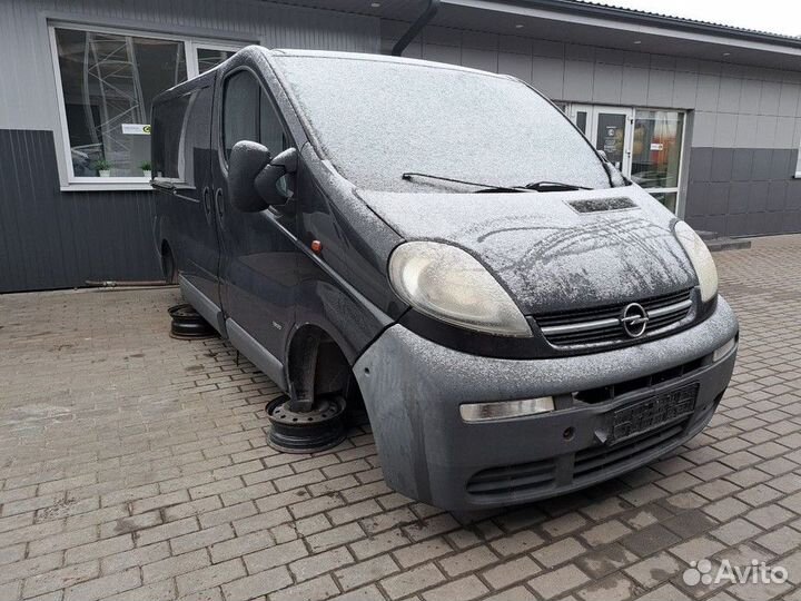 Решетка вентиляционная (пара) Opel Vivaro