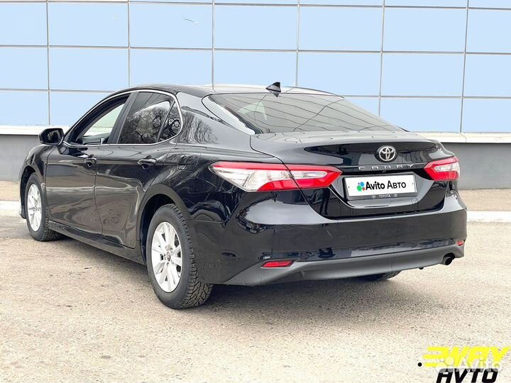 Toyota Camry 2.0 AT, 2019, 71 400 км