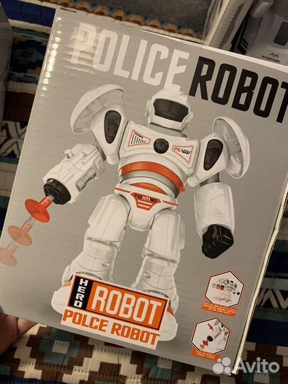 Робот Полицейский новый