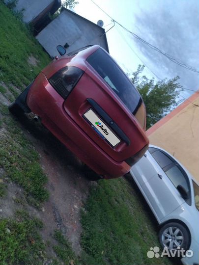 LADA Kalina 1.6 МТ, 2006, 200 000 км