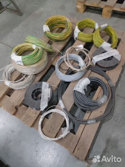 Кабель, провод( торг уместен при покупке всего)