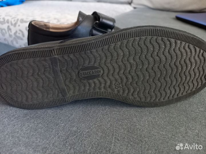 Продам туфли подростковые