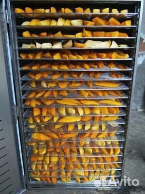 Дегидратор UCK-182 литра на 20 полок, 1550 ватт