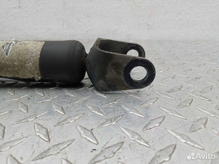 Амортизатор задний R Jeep Grand Cherokee 4 (WK2)