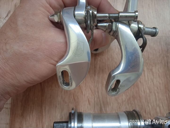 Campagnolo. Regina.Suntour