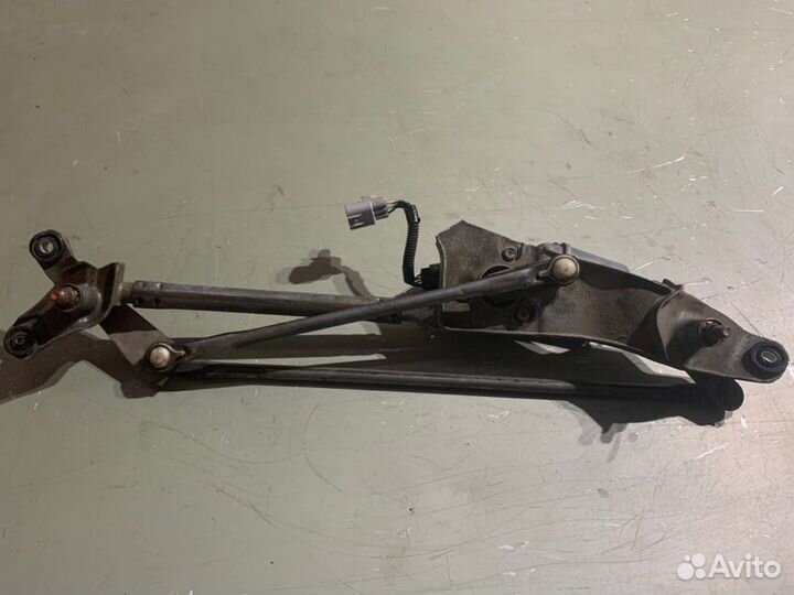 Трапеция стеклоочистителя передняя Toyota Camry