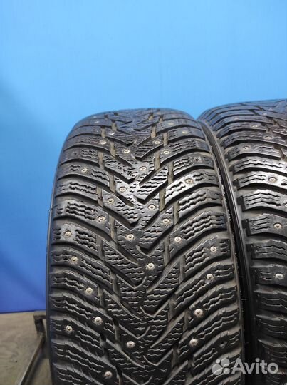 Nokian Tyres Hakkapeliitta 8 215/55 R16 97T