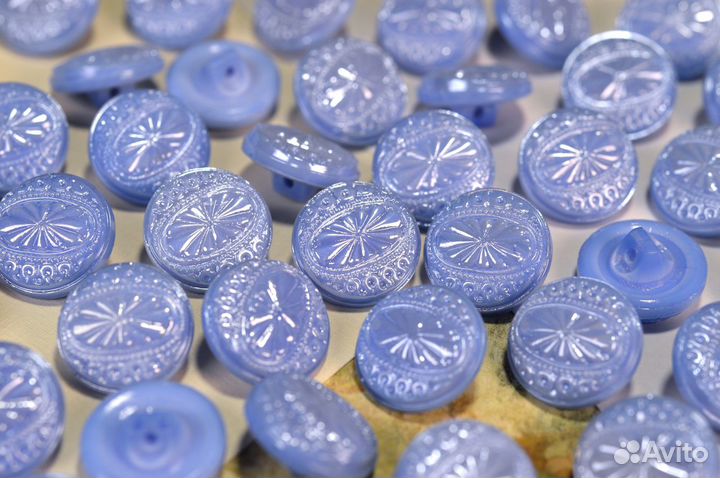 Пуговицы из стекла