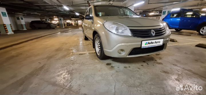 Renault Sandero 1.6 AT, 2011, 147 000 км